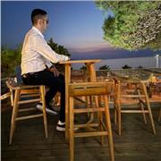 Insegnante di diritto, per scuole elementari e medie anche italiano, storia e tutte le materie umanistiche